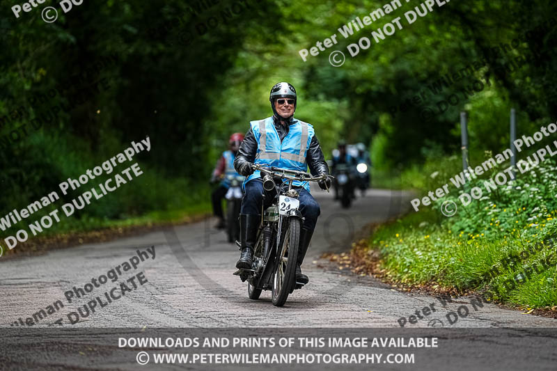 Vintage motorcycle club;eventdigitalimages;no limits trackdays;peter wileman photography;vintage motocycles;vmcc banbury run photographs
